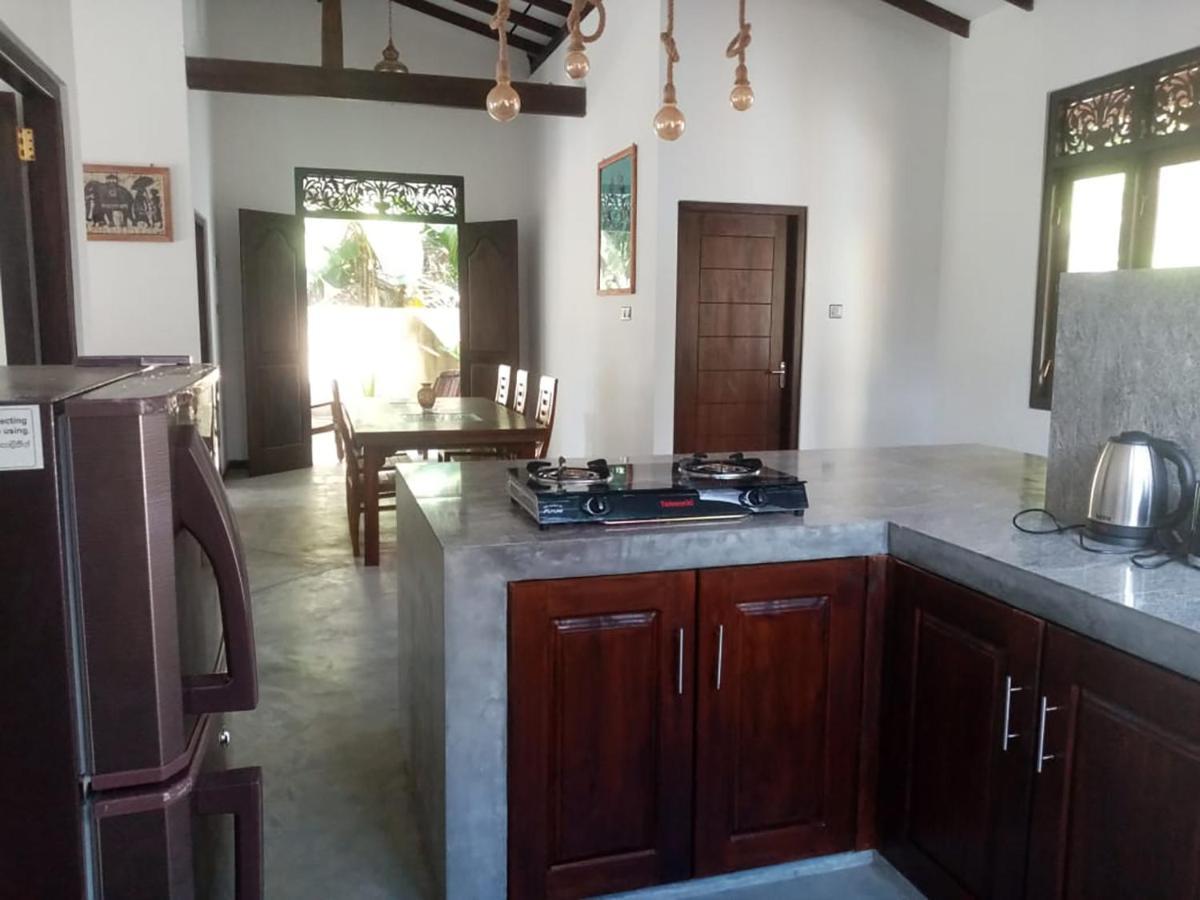 Villa Conch By Om Hikkaduwa Exterior photo